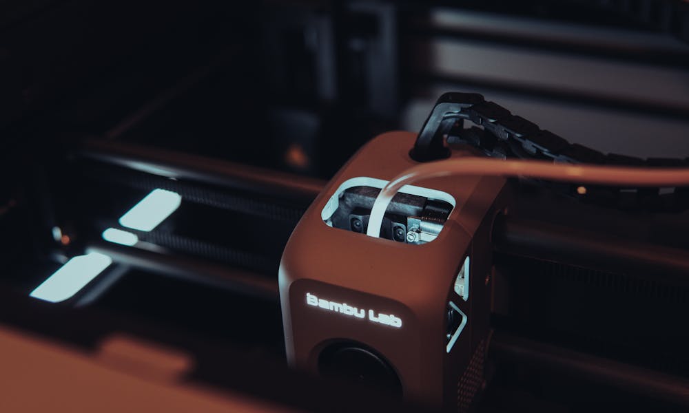 Bambu Lab X1 vs Creality K2 Plus: comparativa completa para Ecuador